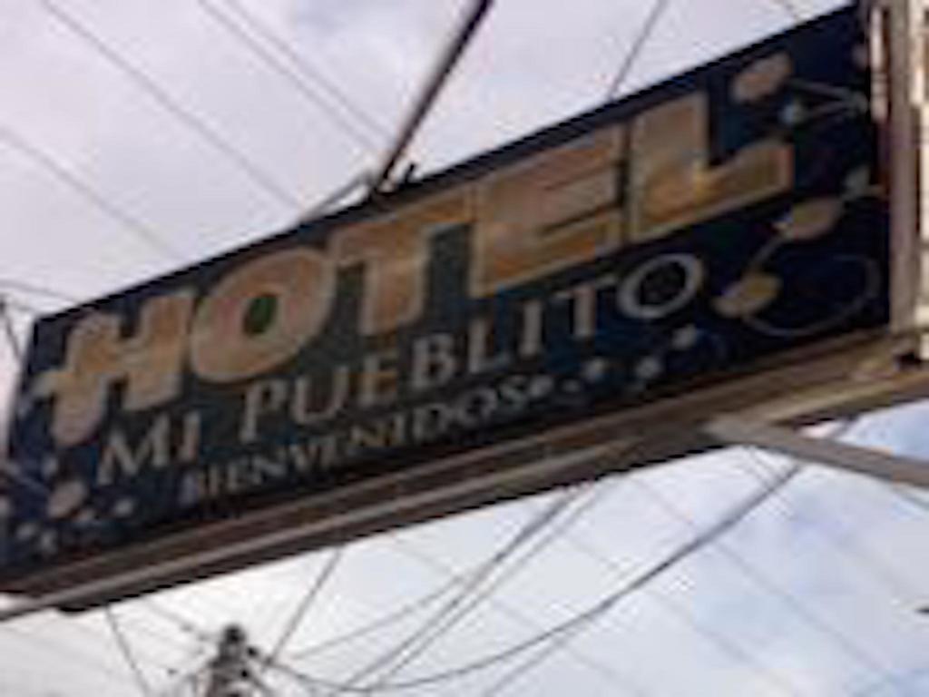 Hotel Mi Pueblito Tonalá Exterior foto